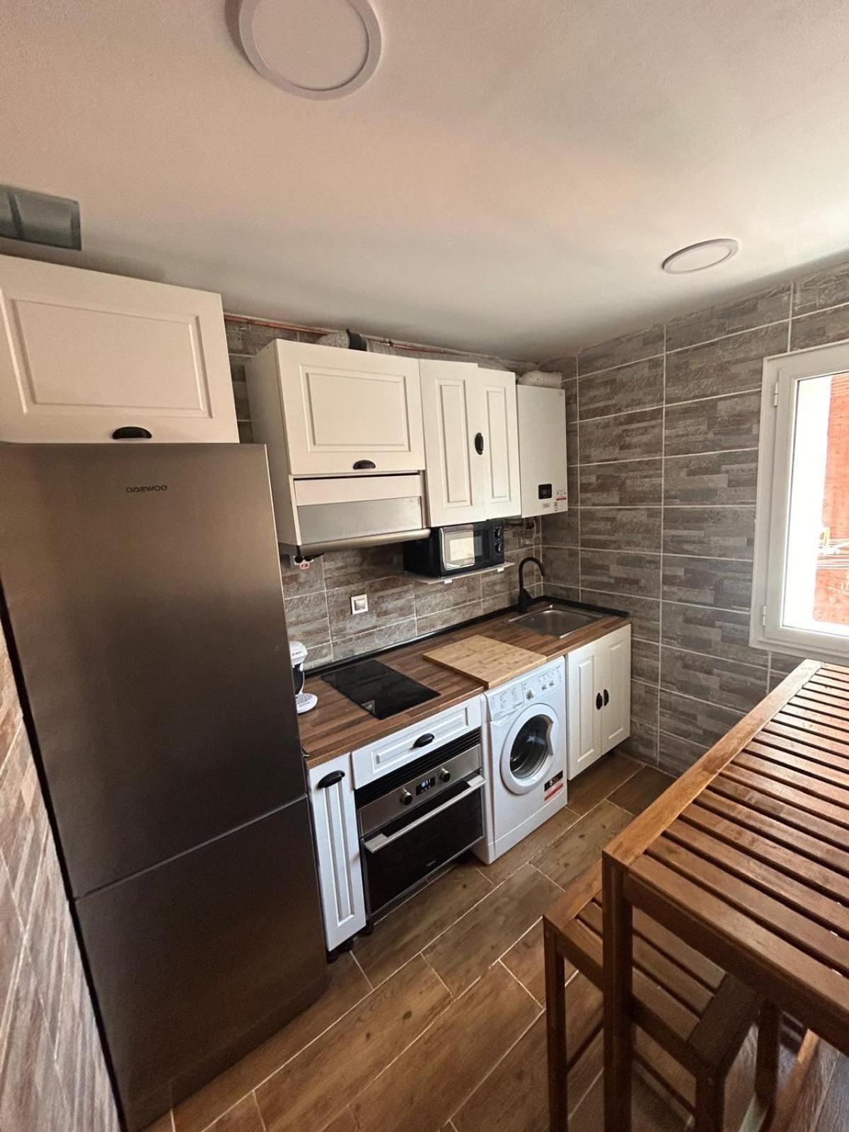 Apartamento Calera บูร์โกส ภายนอก รูปภาพ